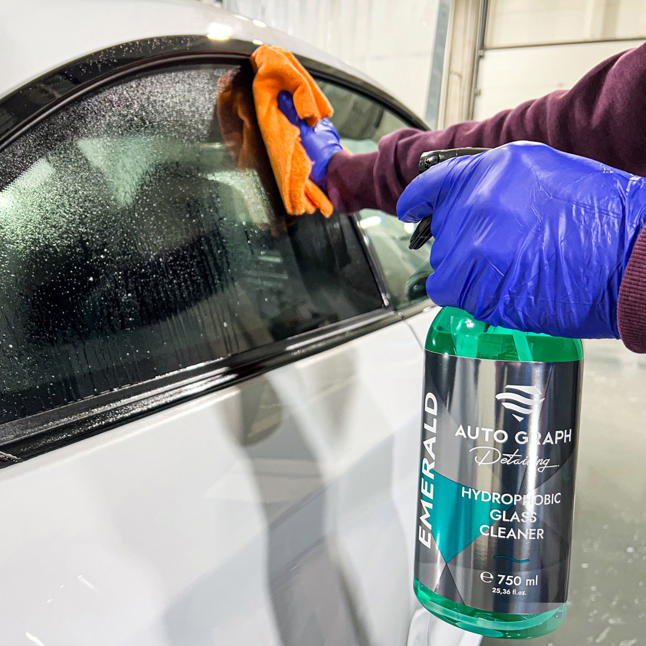 AUTO GRAPH EMERALD Хидрофобен стъклен почистващ препарат 400ml