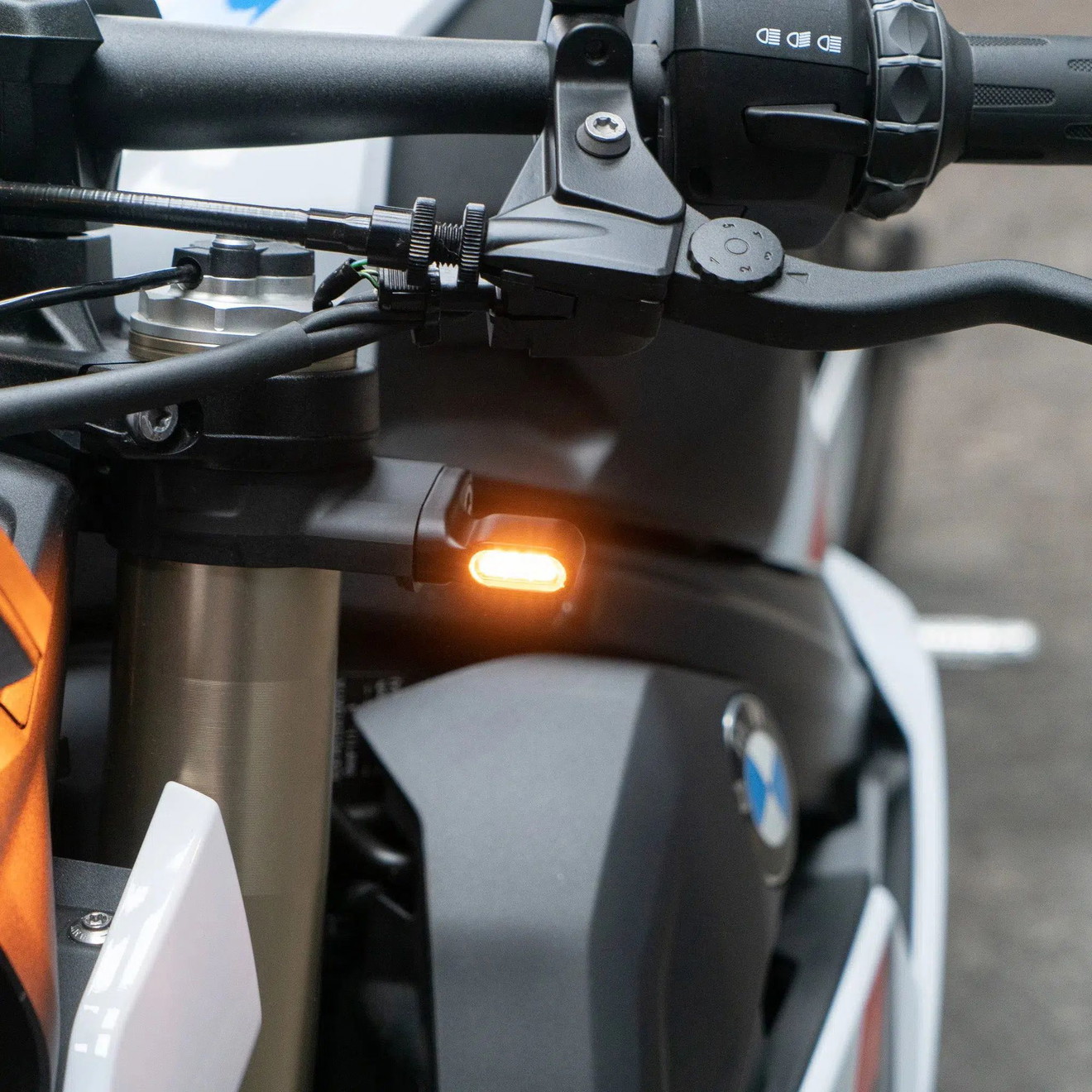 MOTOISM Blinkerset ABE One Short