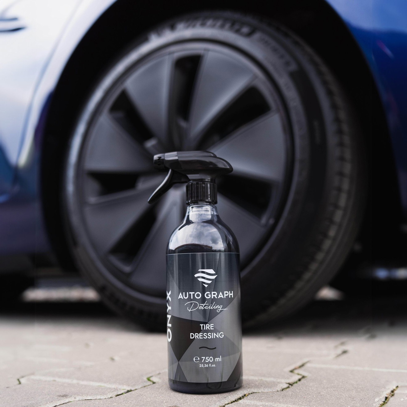 AUTO GRAPH ONYX Гумено покритие за гуми 5000ml