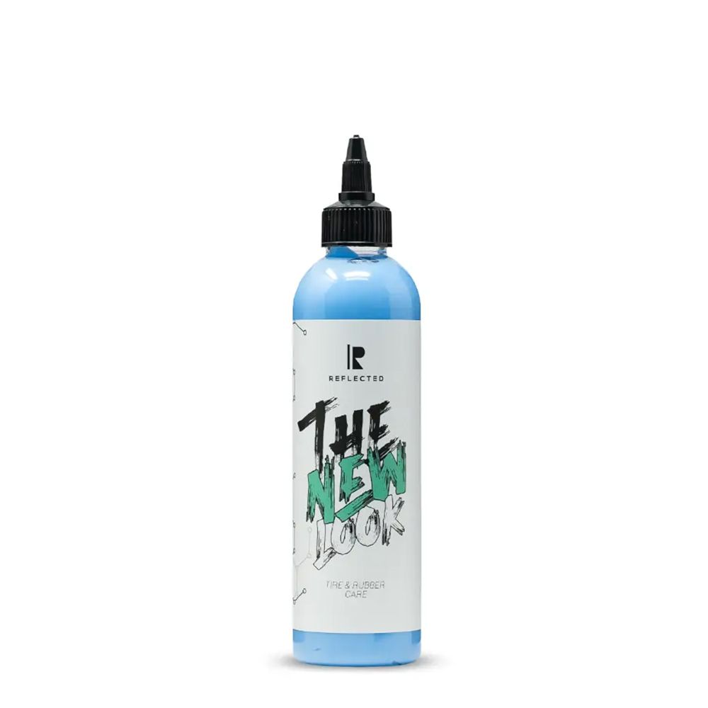 REFLECTED The NEW Look – Kunststof Reiniger en Opfrisser 250ml