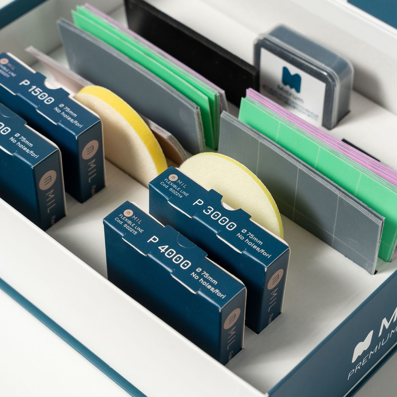 MICRUM Defects Removal Kit Droogschuurset met Laktrekker & Schuurmediums