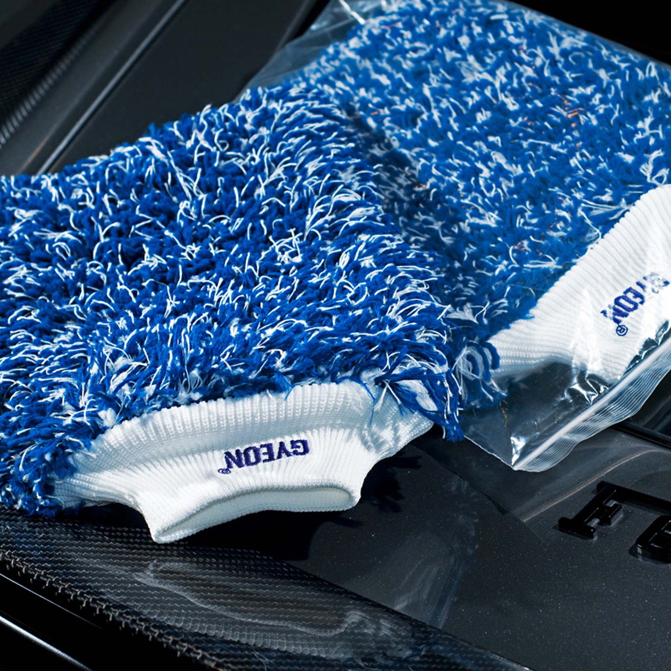 GYEON Q2M Waschhandschuh Smoothie Wash Mitt 20 x 30cm